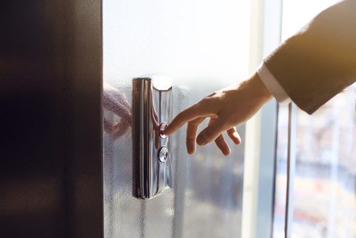 Pitch Perfect: The Essential Guide To Nailing Your Elevator Speech