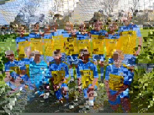 Norton Lindsey u16s football team 